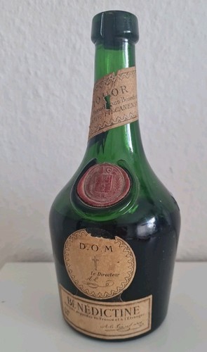 Alte flasche m liquor - d.o.m,